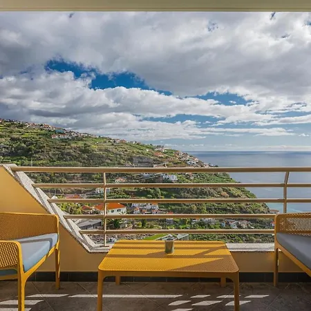 公寓 New Calheta Plaza By Your Madeira Estreito Da Calheta