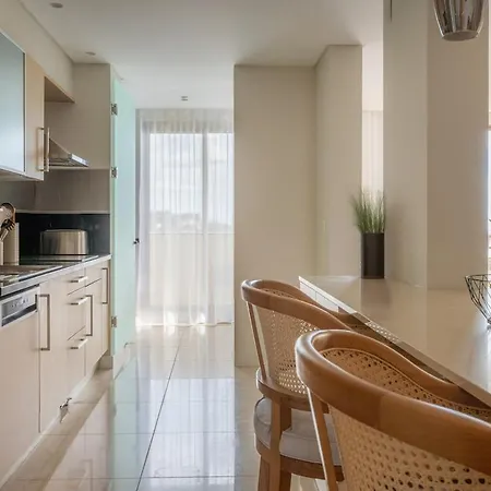 公寓 New Calheta Plaza By Your Madeira Estreito Da Calheta