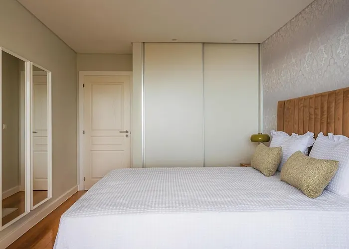 New Calheta Plaza By Your Madeira *