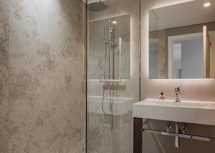 New Calheta Plaza By Your Madeira *