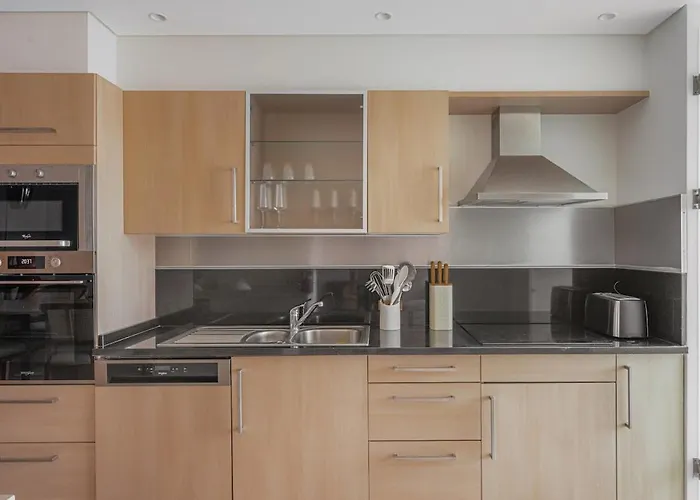 New Calheta Plaza By Your Madeira * Estreito Da Calheta