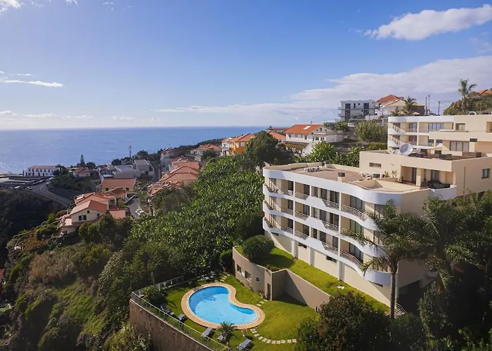 New Calheta Plaza By Your Madeira *